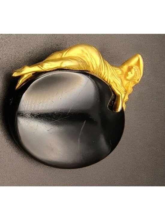 JJ Jewelry - Vintage JJ 1988 Goldtone Reclining Lady Brooch With Black Lucite Accent